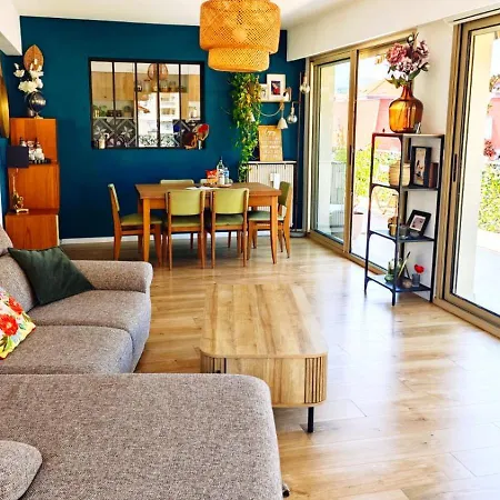 90m2, Climatise 3 Apartmán