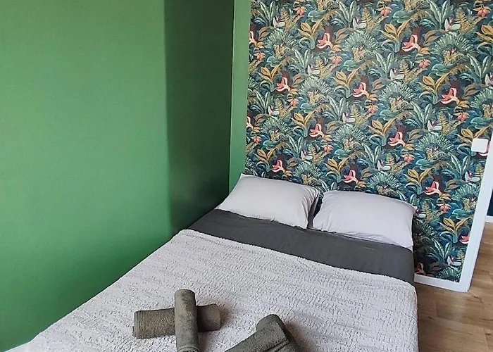 90m2, Climatisé 3 * Nizza