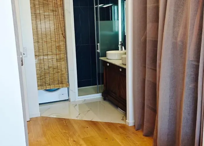 90m2, Climatisé 3 Appartamento *
